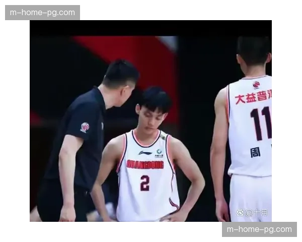 徐杰胡明轩入选国家队 广东后场双枪国际赛场验成色 徐杰胡明轩入选国家队 广东后场双枪国际赛场验成色